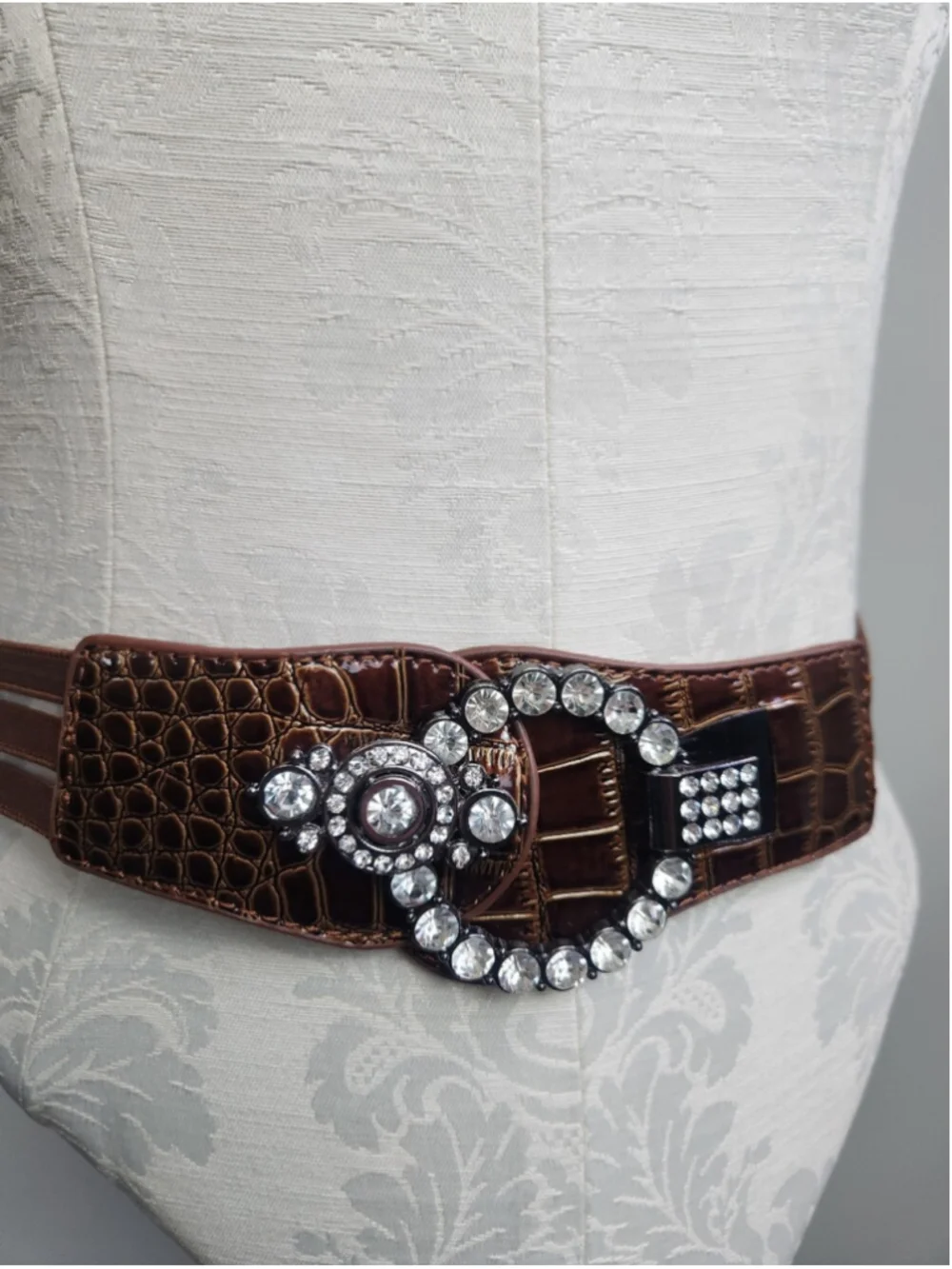 Brown Y2K Statement Belt Rhinestone Elastic Stretch Waist Belt McBling 2000s